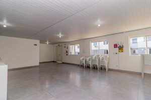 Image 37 - 848296