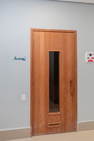 Image 34 - 868090
