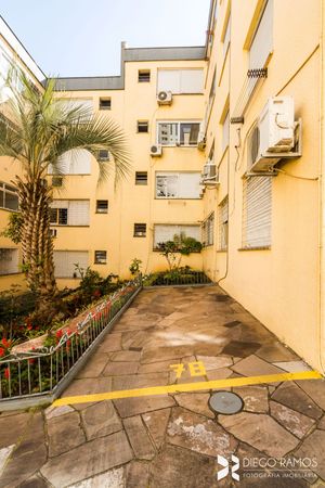 Image 19 - 218340