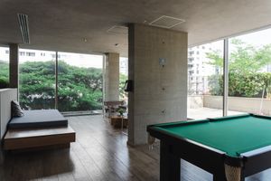 Image 9 - 70194