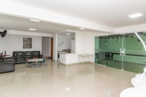 Image 50 - 878553