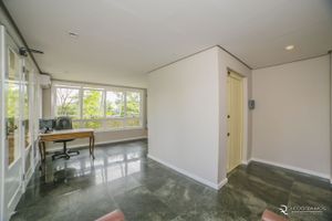 Image 34 - 352030