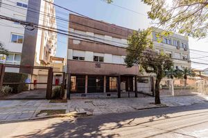 Image 33 - 891860