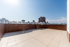 Image 8 - 131486