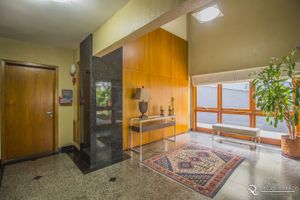 Image 8 - 112452