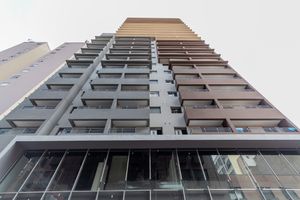 Image 14 - 892687