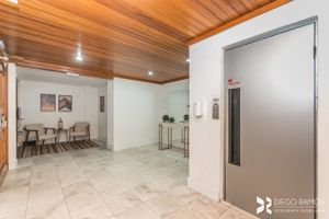 Image 34 - 235083