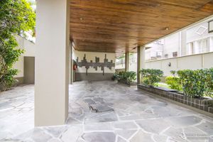 Image 42 - 279261