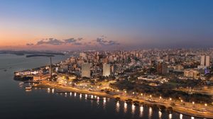 Image 17 - 899574