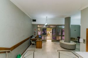 Image 18 - 205286