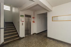 Image 35 - 231011