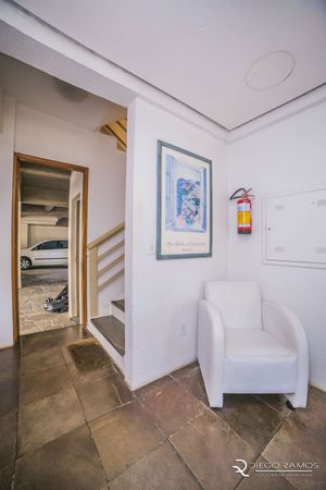 Image 32 - 208357