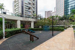 Image 33 - 872075