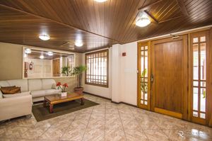 Image 39 - 857216