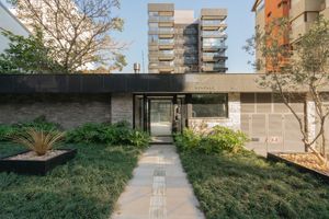 Image 14 - 159467