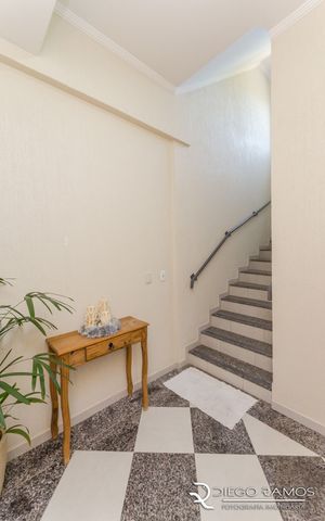 Image 2 - 7489