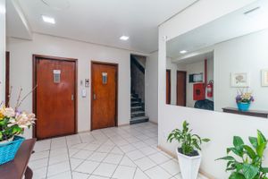 Image 25 - 395263