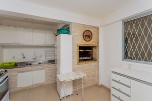 Image 30 - 284597