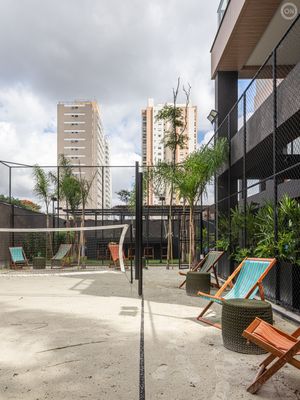 Image 13 - 75776