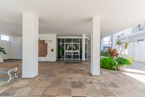 Image 37 - 298469