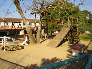 Image 6 - 7664