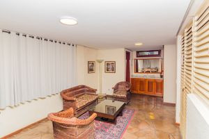 Image 33 - 194562