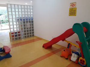 Image 6 - 78773