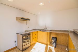 Image 8 - 7983