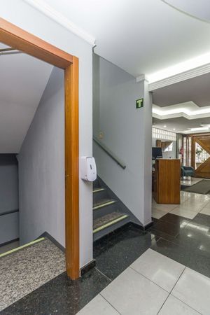 Image 36 - 870736