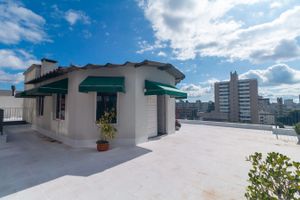 Image 39 - 204100