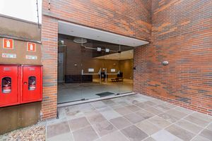 Image 45 - 227293