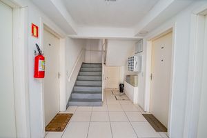 Image 24 - 209132