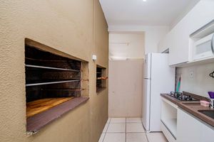 Image 34 - 209132