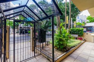 Image 8 - 8123