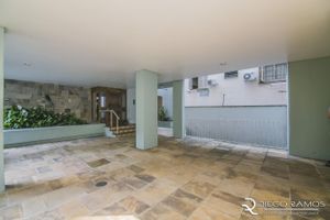 Image 1 - 8125