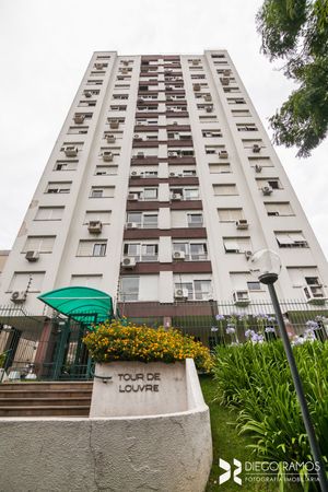 Image 8 - 886773