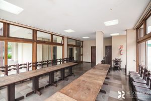 Image 15 - 886773