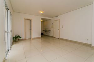 Image 5 - 8173