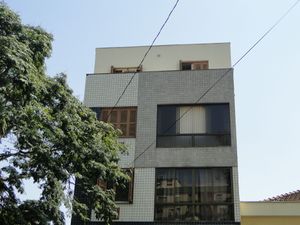Image 36 - 892571