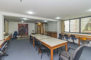 Image 10 - 8245