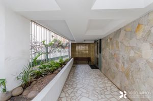 Image 49 - 164013