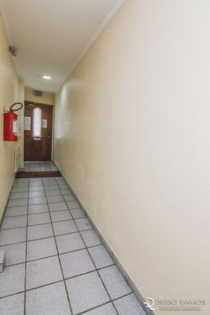 Image 9 - 856763