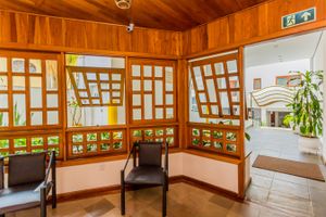 Image 8 - 8391
