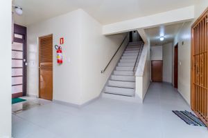Image 29 - 854009