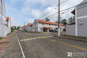Image 1 - 8476