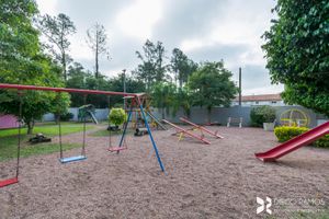 Image 2 - 8476