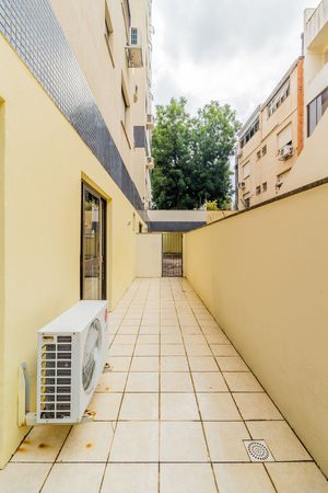 Image 21 - 842364