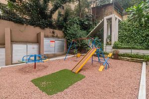 Image 36 - 884634