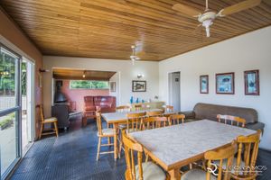 Image 32 - 899139