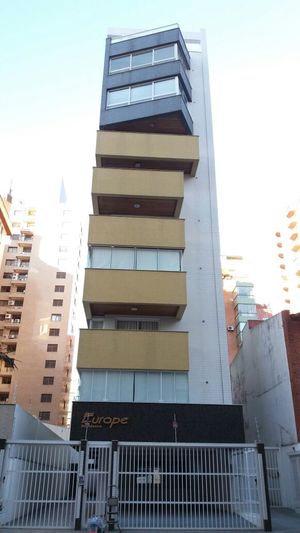 Image 0 - 8750